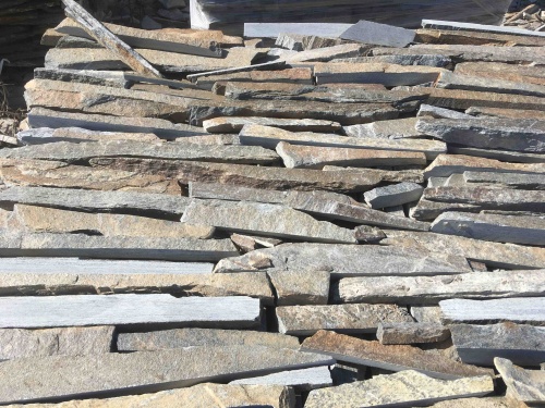 Горбушка златолит мультиколор для облицовки купить в Нефтеюганске