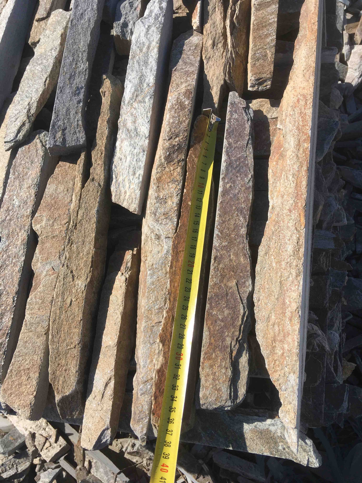 Горбушка златолит мультиколор для облицовки купить в Нефтеюганске