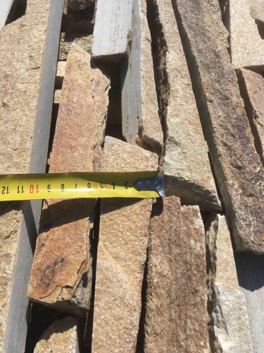 Горбушка златолит золотистый для облицовки купить в Нефтеюганске