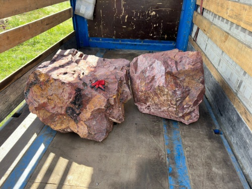 Ландшафтные глыбы красно-фиолетовые 200-1000 килограмм купить в Нефтеюганске