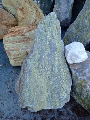 Златолит жёлтый, жёлто-зелёный глыбки и валуны для ланшафтного дизайна купить в Нефтеюганске