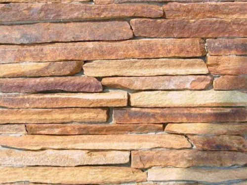 Горбушка златолит золотистый для облицовки купить в Нефтеюганске