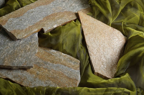 Плитняк златолит Уральский  для фасада купить в Нефтеюганске